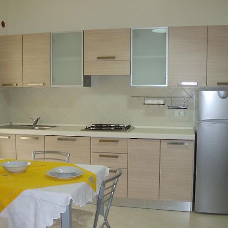 Residence Cleo Llido Degli Estensi Kültér fotó