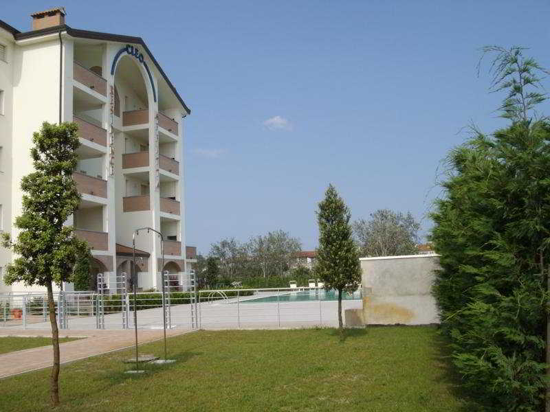Residence Cleo Llido Degli Estensi Kültér fotó